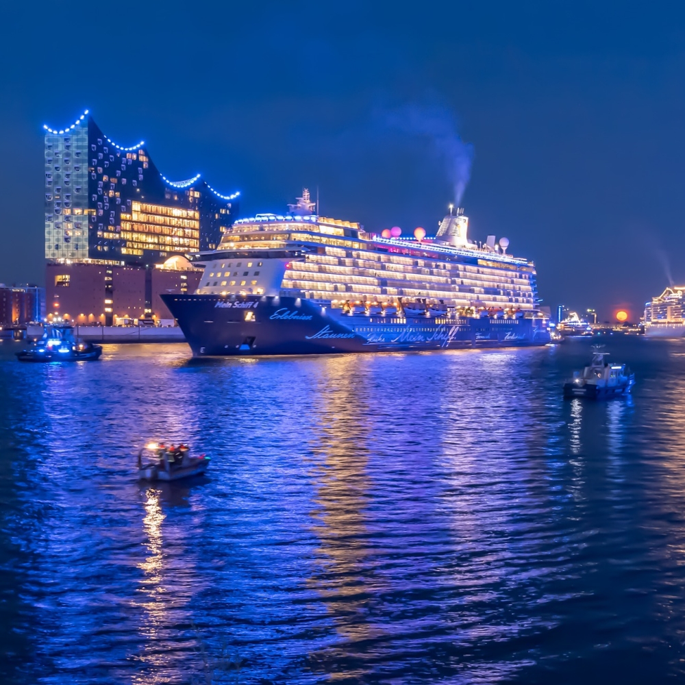 Mein Schiff 4 - Hafen Hamburg (Landungsbrücken)